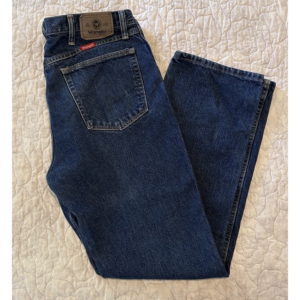 Wrangler Jeans Mens 34 X 32 Med Wash Blue Denim Regular Straight Zip Fly 96501MR